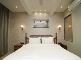 Hotel manju श्री