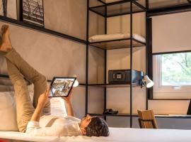 ibis Chartres Ouest Luce، فندق في شارتر