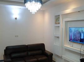 Sky Blue Guest House - Buea, hotel em Buea