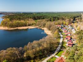 Jabel में, होटल Waterkieker Jabel - Ferienhaus mit Sauna & Steg