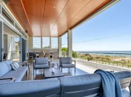 Number 10 I Private Properties