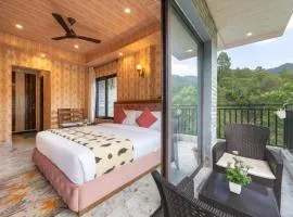 A Mountains Suffer Hotel Kasauli Near Kasauli Hills Resort by Splendid Retreat Hotels - Family Groups - Balcony - Parking - Mountain View - River View - Forest Treks - Vacation - Memories