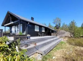 Cabin With Wildlife And Hiking Trails