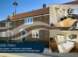 Sandy Paws - Part of the The Bay Filey Holiday Village with pool, gym and direct beach access, pub, restaurant, tennis and meadows walks