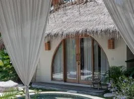 Villa Nyantara - Private tropical villa