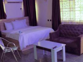 Noble-lit suit and apartment, hotel v destinaci Gwarinpa