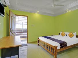 Hotel O SS Residency, hotel di Kollam