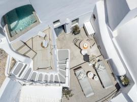Just Blue, hotel di Oia