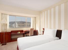 Al Falaj Hotel - Secure City Escape in Muscat, hotel in Masqat