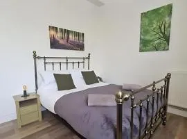 Studio Apt In Central Exeter With Private Parking