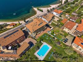 Hotel Astoria - 3stelle S, hotel a Malcesine