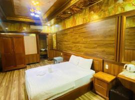 Khách Sạn Ngọc Quí, hotel di Bandar Ho Chi Minh