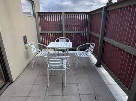 Neat and cozy stay close to Melbourne International Airport
