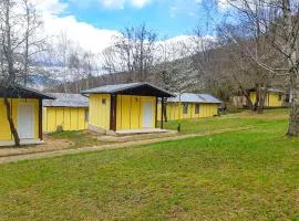 Comfortable bungalow for two in the heart of the forest