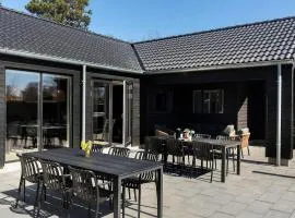 Cozy Home In Rødby With Sauna