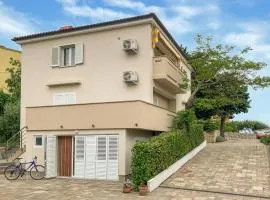 2 Bedroom Nice Apartment In Baska