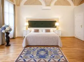 Little King Hotel U Malvaze
