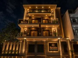 Restin Hotel Near Golf Course Road & Cyber City