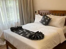 Peak Park Hotel