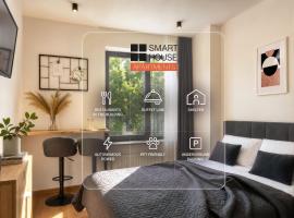 Smart House Apartments, Hotel in Lwiw