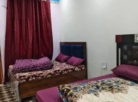 HIMALAYAN ESCAPE HOMESTAy