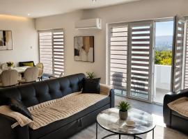 Villa Milla near Autopat e 75, hotel en Veles