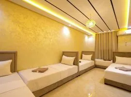 Hostel 10 Beds Shared Stay