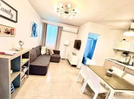 1.5• Generator • 2nd Floor • Parking • 1BR • 396sf
