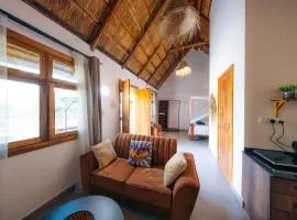 Eco Garden Suite in Nature, Pool, WiFi, AC