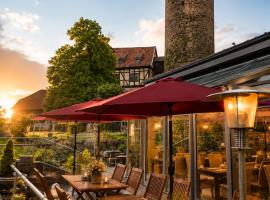 Hotel & Café Schachtenburg, hôtel à Schlitz