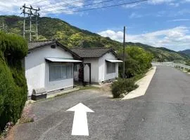 萩 川沿いの一棟貸し宿 Step House