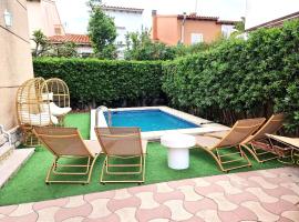 MD Villa con piscina en Mareny Beach, hotel em Mareny Blau
