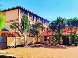 Mumias garden park hotel, hotel en Mumias