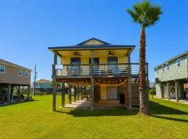 Anchors a-Wave - Beautiful Modern Coastal Retreat