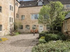 Longfords Mill, Minchinhampton