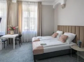 Cracow Main Square Apartments
