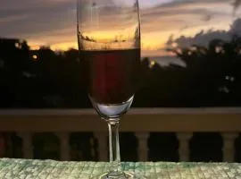 CJ's Creole Hideaway