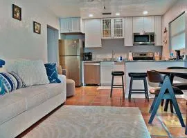 Manatee River Bungalow - 4