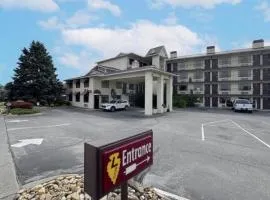 Landmark Inn On The River