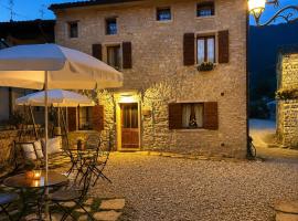 CASA NONNA ELISA Stayerat, hotel em Sequsino