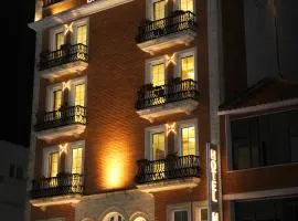 Mervin Hotel