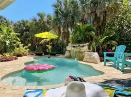 Private Pool w Waterfall, Swing Bar, Happy Guests