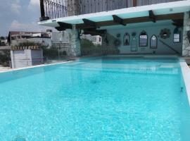 버날에 위치한 호텔 Hotel Villa Peñasco