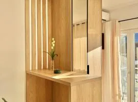 Modern Beachfront Apartment