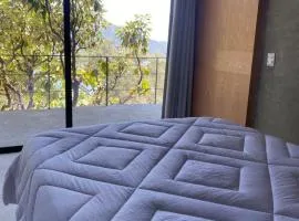 "Modern Loft Spectacular View of Mountain and Lake