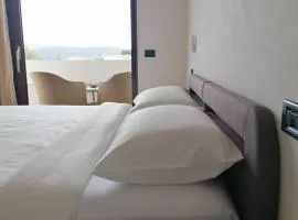 Emerald Coast Rooms
