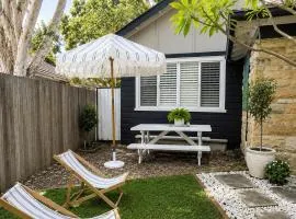 Avalon Beach Cottage- The Islander