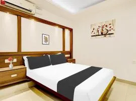 Hotel O Kazhakoottam Near AL SAJ Convention Centre