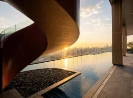 Praya Residence Luxury Pool Studio