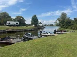 Steps from Lake Fork with private boat ramp access